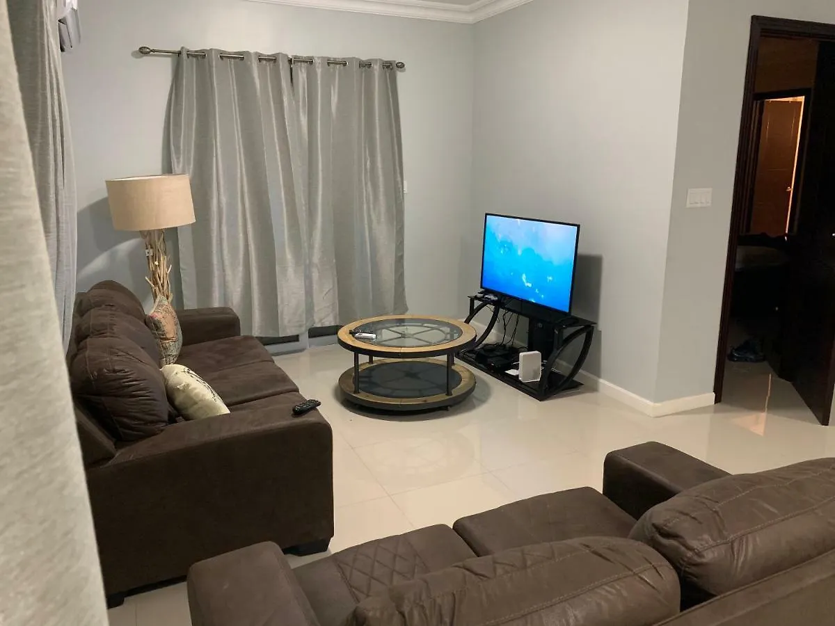 Apartment Ferienwohnung Hamptons At Fairway Across From Ac Marriott Unit No3 Kingston Jamaika